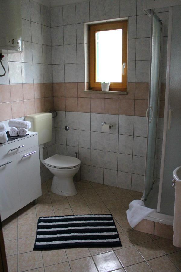 Apartment Lilly Нерезине Екстер'єр фото